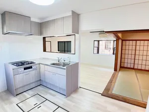 The kitchen.